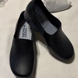 Size 6.5 StickyShoes w/ "Tread" for Nurses, Chefs, or Work in Slippery condition